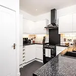 12 Bootham Court Stylish Modern 2-bed Flat In With Parking Pass The Keys 约克